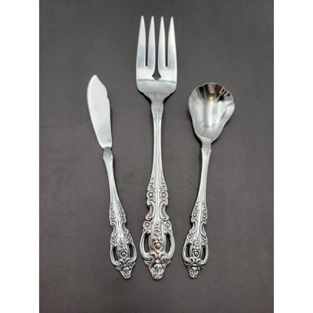 Oneida Pembrooke Renoir Stainless Flatware Serving Fork Sugar Spoon Butter Knive